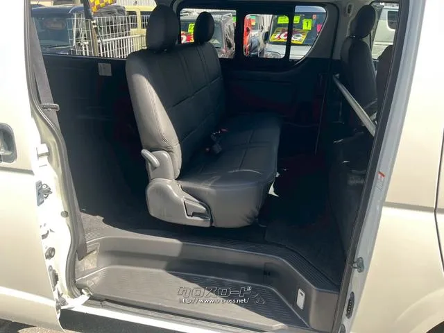 トヨタ ハイエースバン