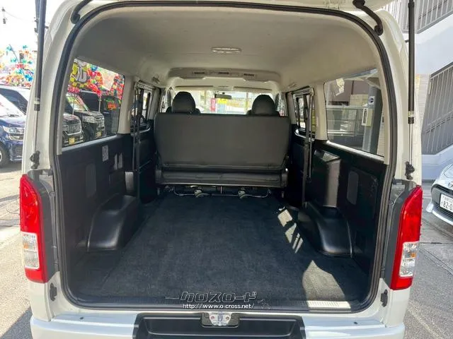 トヨタ ハイエースバン