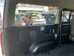 トヨタ ハイエースバン