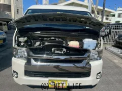 トヨタ ハイエースバン