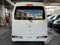 ダイハツ ハイゼットカーゴ