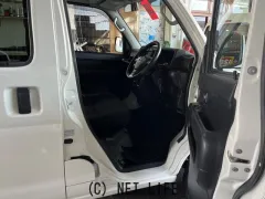 ダイハツ ハイゼットカーゴ