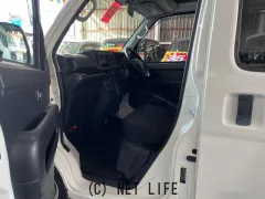 ダイハツ ハイゼットカーゴ