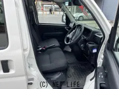 ダイハツ ハイゼットカーゴ