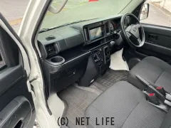 ダイハツ ハイゼットカーゴ