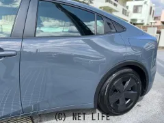 トヨタ プリウス