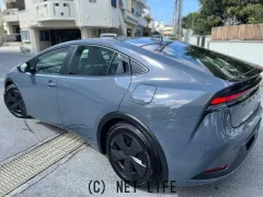 トヨタ プリウス