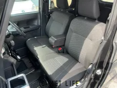 ダイハツ ウェイク