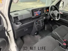 ダイハツ ハイゼットカーゴ