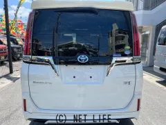 トヨタ エスクァイア