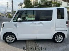 トヨタ ピクシスメガ