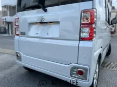 トヨタ ピクシスメガ