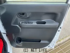 トヨタ ピクシスメガ