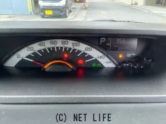 トヨタ ピクシスメガ