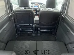 トヨタ ピクシスメガ