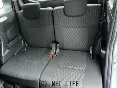 トヨタ ピクシスメガ