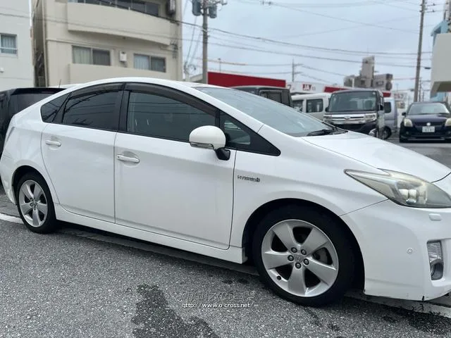 トヨタ プリウス