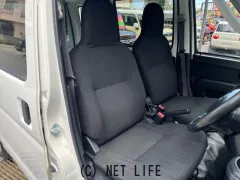 ダイハツ ハイゼットカーゴ