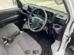 ダイハツ ハイゼットカーゴ