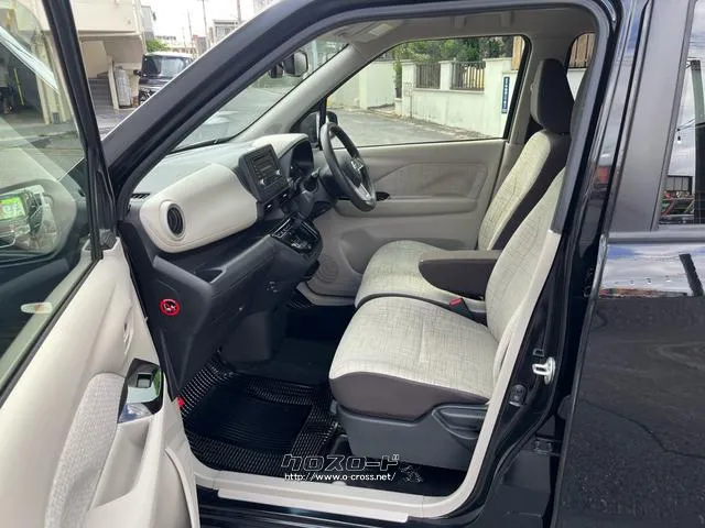 日産 デイズ