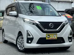 日産 デイズ