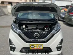 日産 デイズ