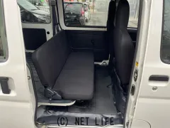 ダイハツ ハイゼットカーゴ