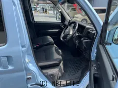 ダイハツ ハイゼットカーゴ