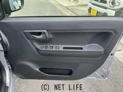 ダイハツ ミライース