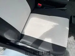 ダイハツ ミライース