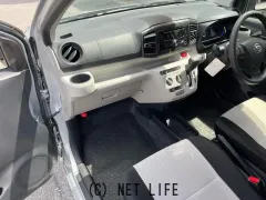 ダイハツ ミライース