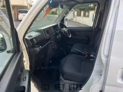 ダイハツ ハイゼットカーゴ