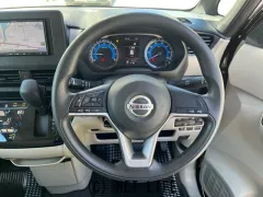 日産 ルークス