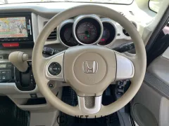 ホンダ N-BOXスラッシュ