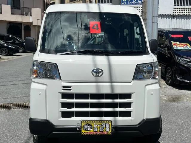 トヨタ ピクシスバン