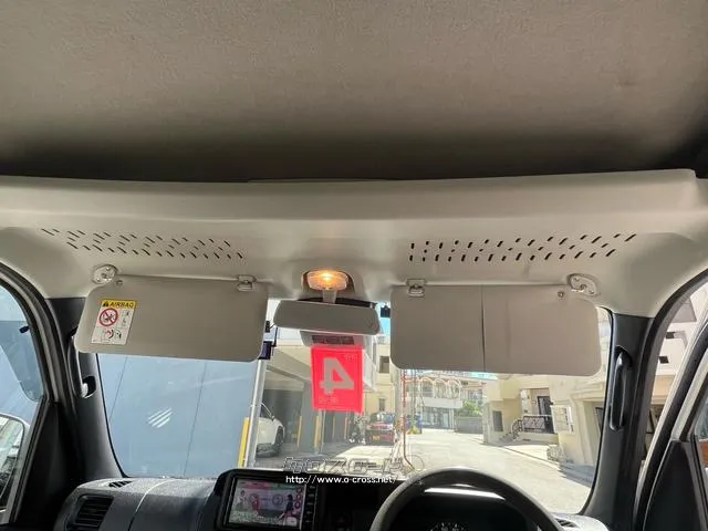 トヨタ ピクシスバン