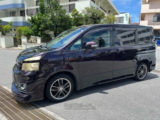トヨタ ヴォクシー