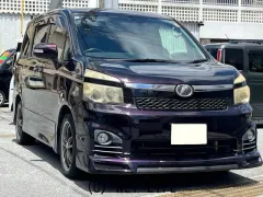 トヨタ ヴォクシー