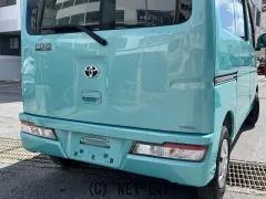 トヨタ ピクシスバン
