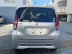 日産 デイズ
