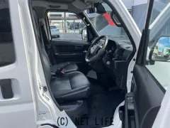 ダイハツ ハイゼットカーゴ