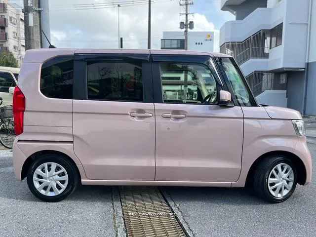 ホンダ N-BOX