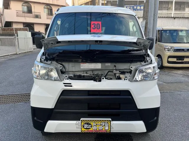 ダイハツ ハイゼットカーゴ