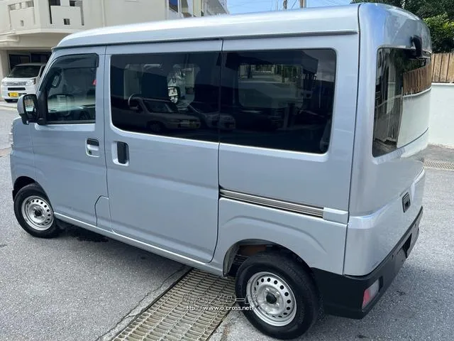 ダイハツ ハイゼットカーゴ
