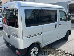 ダイハツ ハイゼットカーゴ