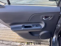 トヨタ アクア