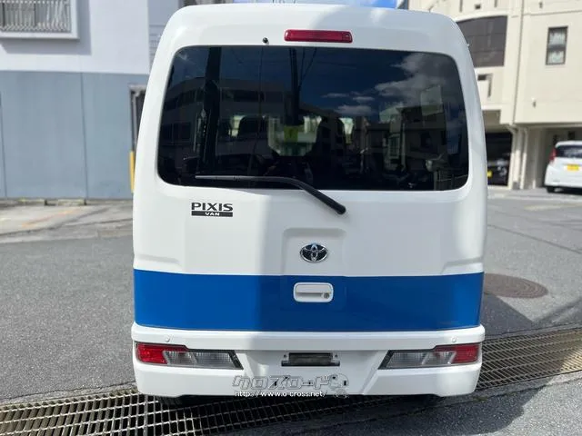 トヨタ ピクシスバン