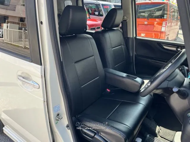 ホンダ N-BOX+