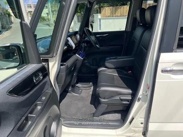 ホンダ N-BOX+