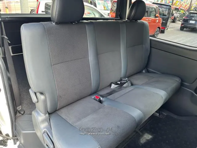 トヨタ ハイエースバン